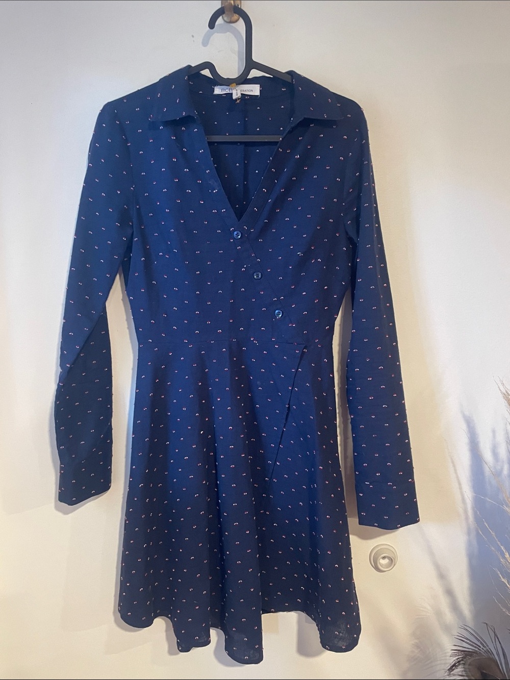BCBGeneration Navy Long-Sleeve V-Neck Faux Wrap Dress Sz 0 B132